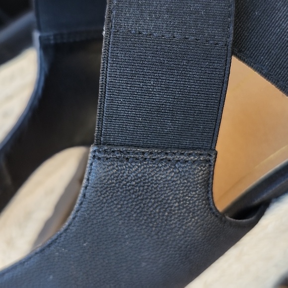 VIONIC TULUM AINSEIGH BLACK LEATHER AND ESPADRILLE WEDGE SANDALS - Picture 7 of 9